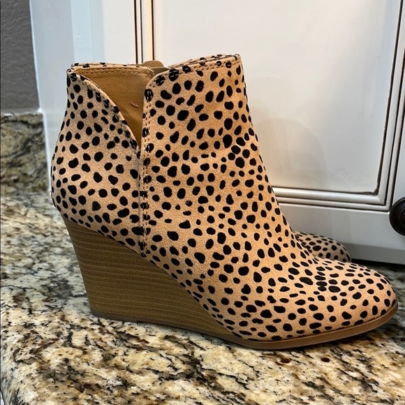 Soda Leopard Print Ankle Boots - Picture 9 of 14